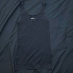 Small gray tank top from Old Navy